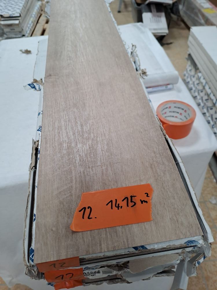 PVC Designbodenbelag Restposten 12 – Beige Antik Oak (14,15 m², nur komplett)
