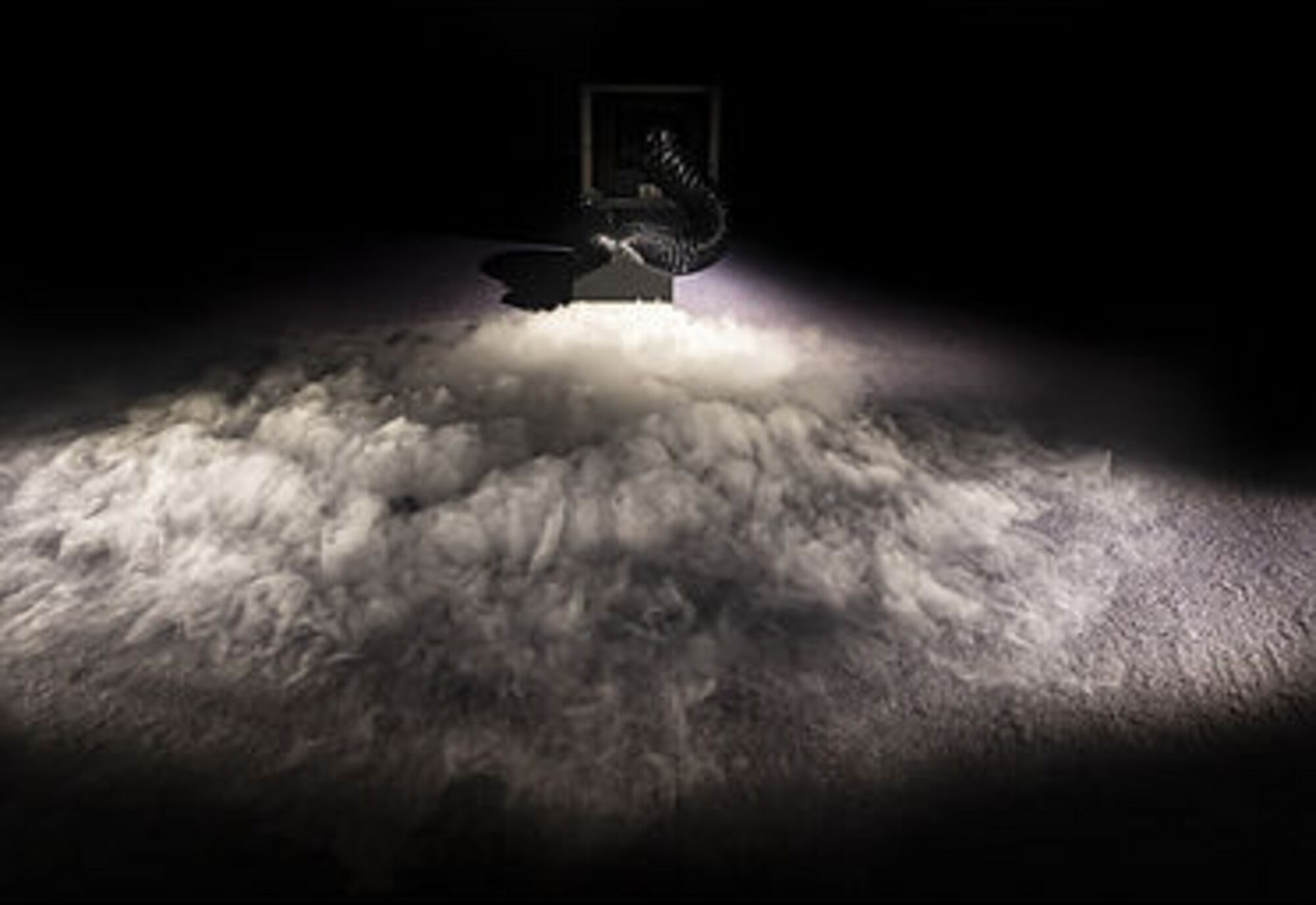 Briteq BT-H2FOG II Low fog machine – thumbnail 4