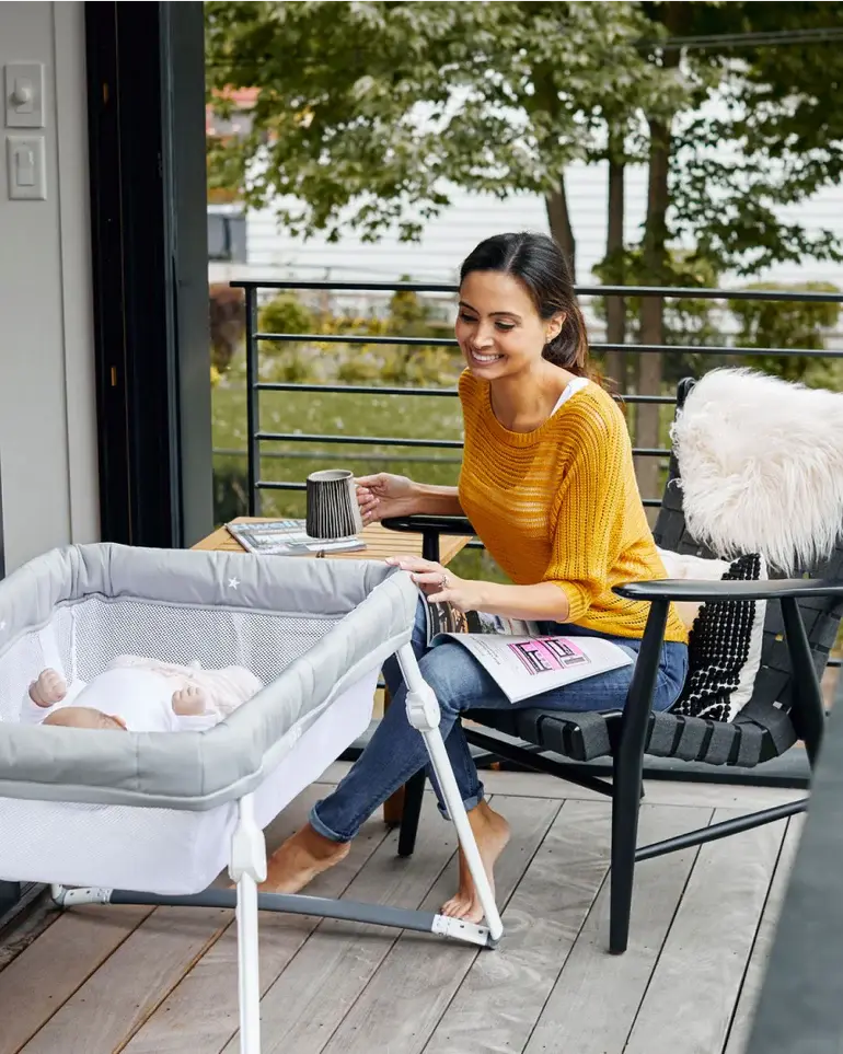 Guava Lotus Travel Crib and Bassinet | Jetset Kids