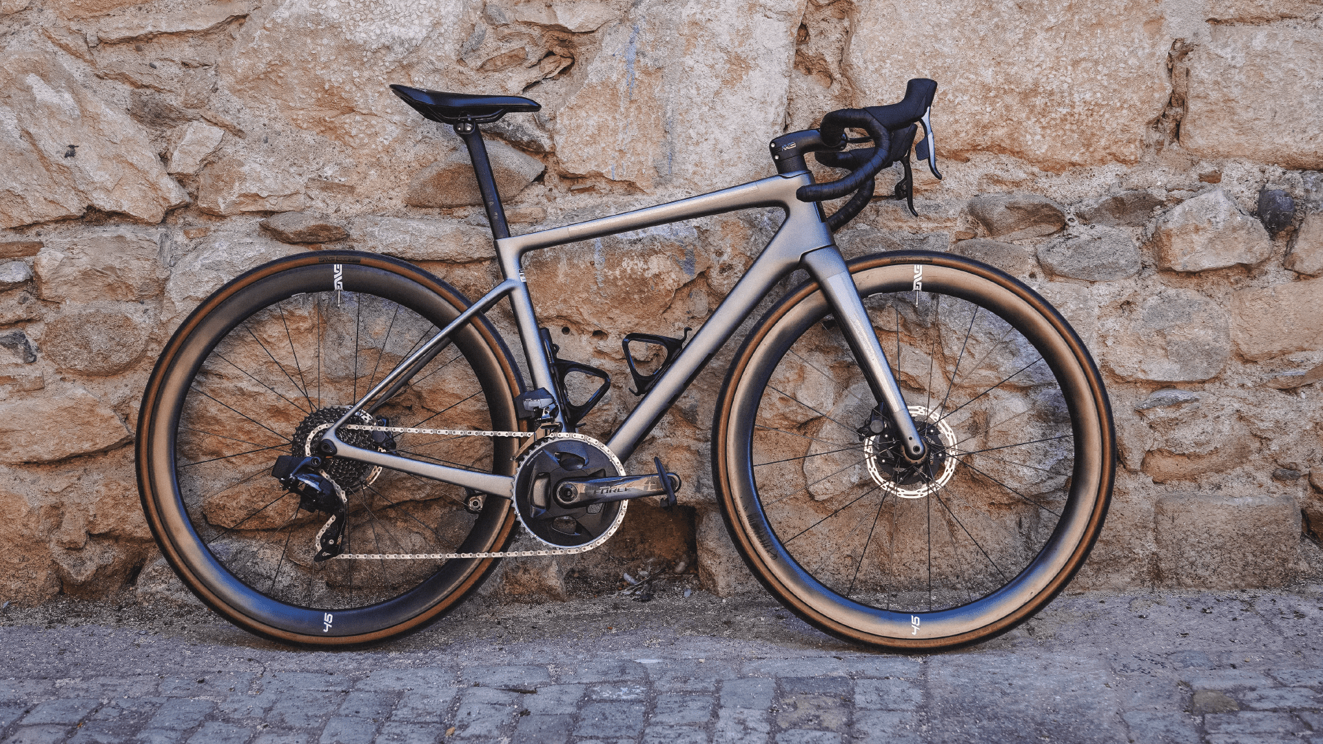 ENVE Melee (sizes 50, 52, 54, 56, 58, 60cm) The Service Course Girona