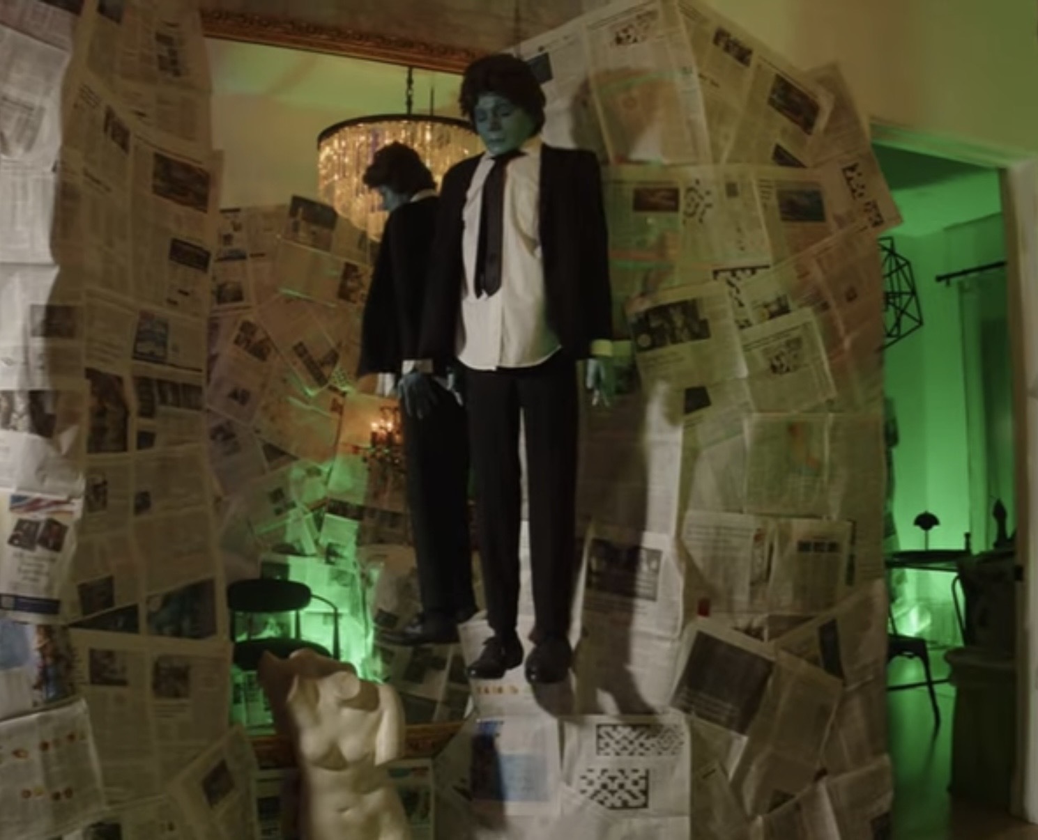ITEM: The hanging dead men in the afterlife office
QUANTITY: 2
PRICE: $150/DAY
CATEGORY: BEETLEJUICE