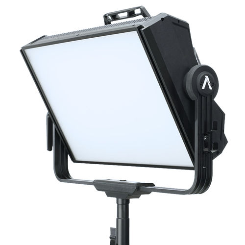Aputure Nova P300C