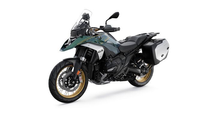 BMW R1300 GS GREEN — photo 3