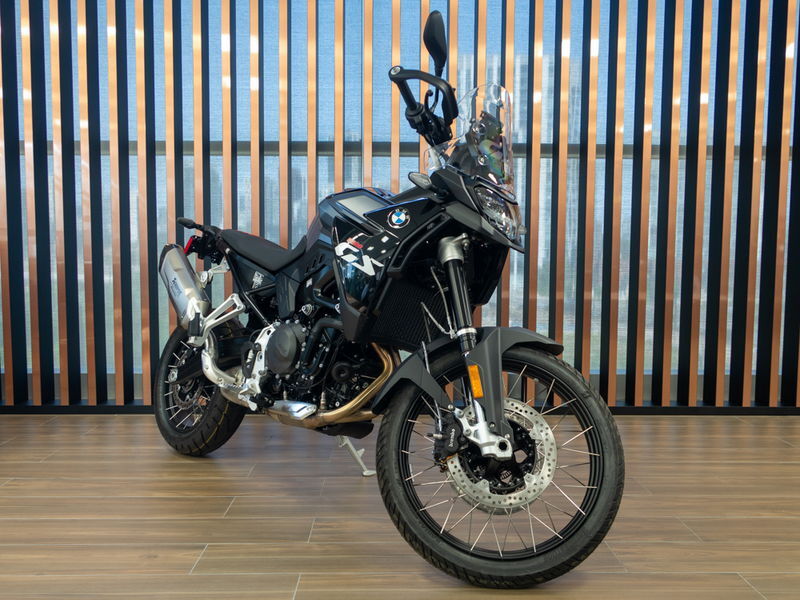 BMW F900 GS